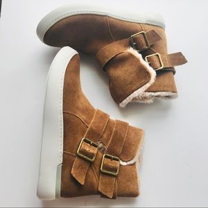 ROCKPORT BOOTIE ELLYSE BUCKLE SNEAKER